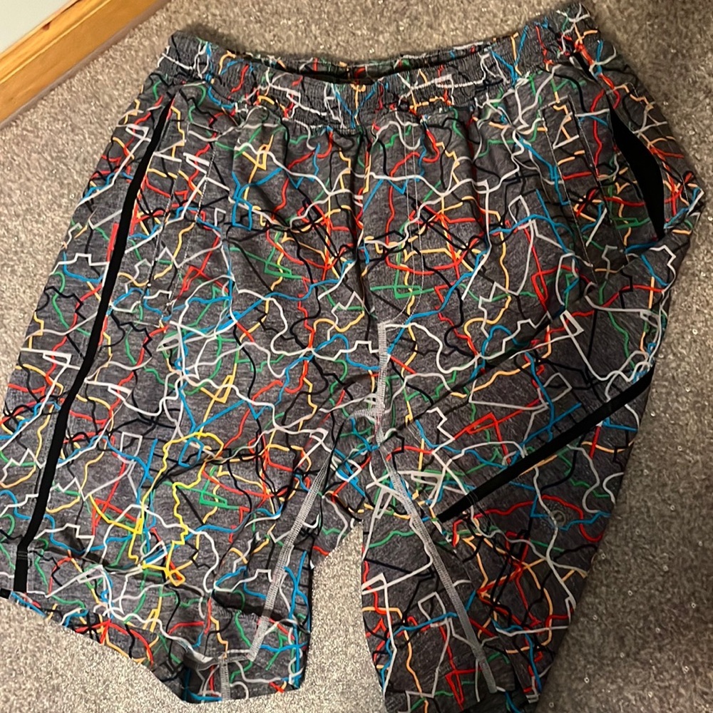 Lululemon Pacebreaker - 9” LINER